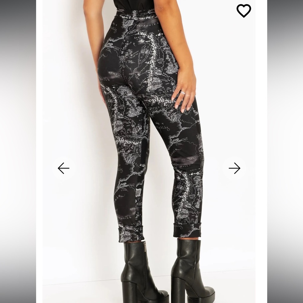 BlackMilk Middle-Earth Map Black Cuffed Pants - Picture 5 of 6